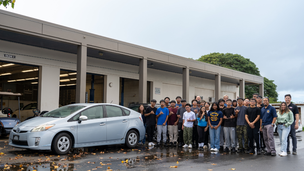 Servco Donates Vechicles to High School Automotive Programs